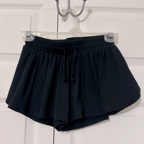 Abercrombie Kids Black Shorts - Picture 1 of 2